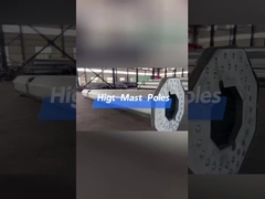 высокие столбы мачты