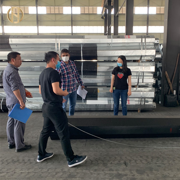 Последние блоги о компании Добро пожаловать, индийские гости, на наш завод!