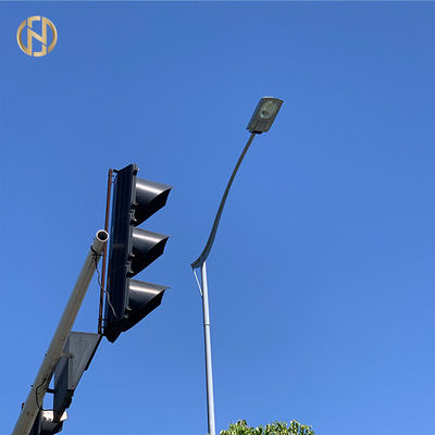 Купить Настраиваемый электрический наружный оцинкованный световой столб с распылительной краской online manufacture