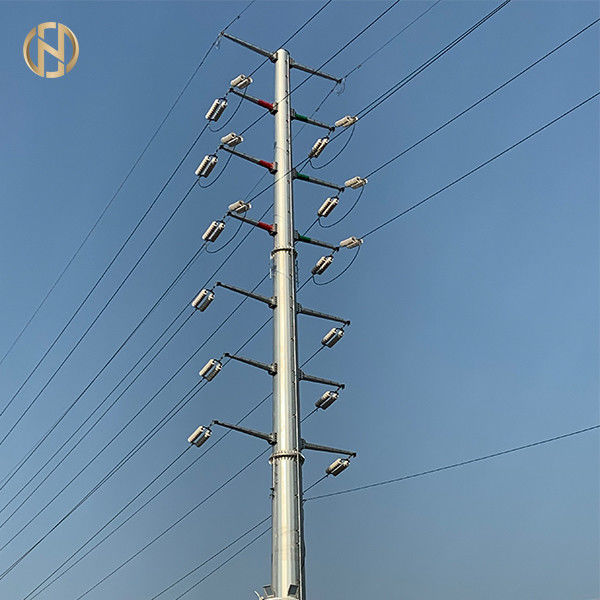 Опоры линии электропередач общего назначения поляка 33KV 18m стальные стальные с изолятором и проводником