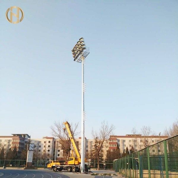 Электрический поднимаясь высокий срок службы фонарного столба 25М 30М улицы рангоута 35М длинный